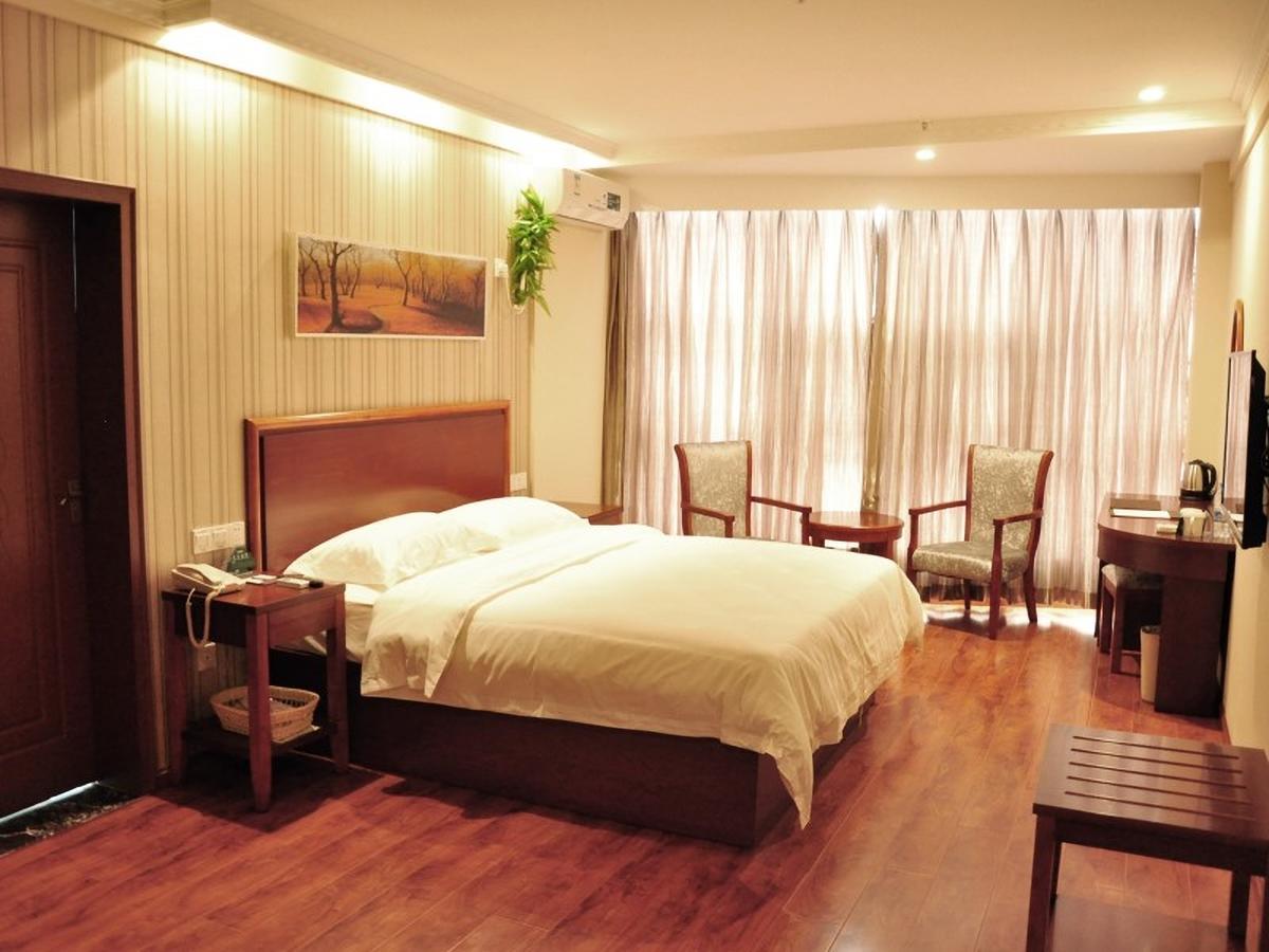 Greentree Inn Henan Xinyang Gushi Zhongshan Avenue Hongsu Avenue Express Hotel Yaowandukou Exterior foto